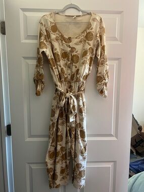 Kate Quinn Women’s Sunflower Jumper